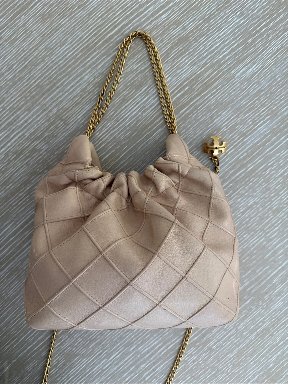 Tory Burch Fleming Mini Hobo Quilted Drawstring Leather Bag Vanilla Gold Chain - Picture 6 of 15